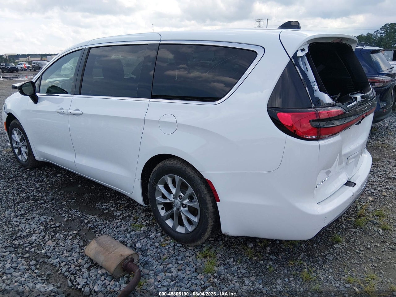 2C4RC1GG3VR****** · 2027 CHRYSLER PACIFICA · 3/11