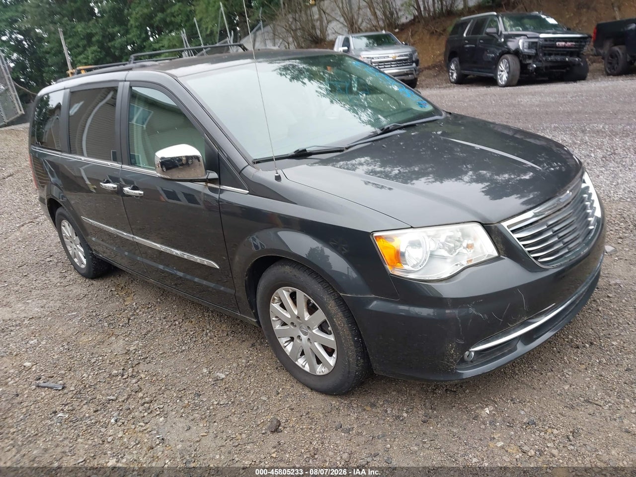 2A4RR8DG0BR****** · 2011 CHRYSLER TOWN &amp; COUNTRY TOURING-L