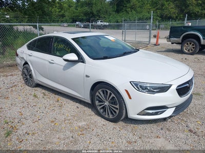 W04GR6SX7J1****** · 2018 BUICK REGAL SPORTBACK ESSENCE