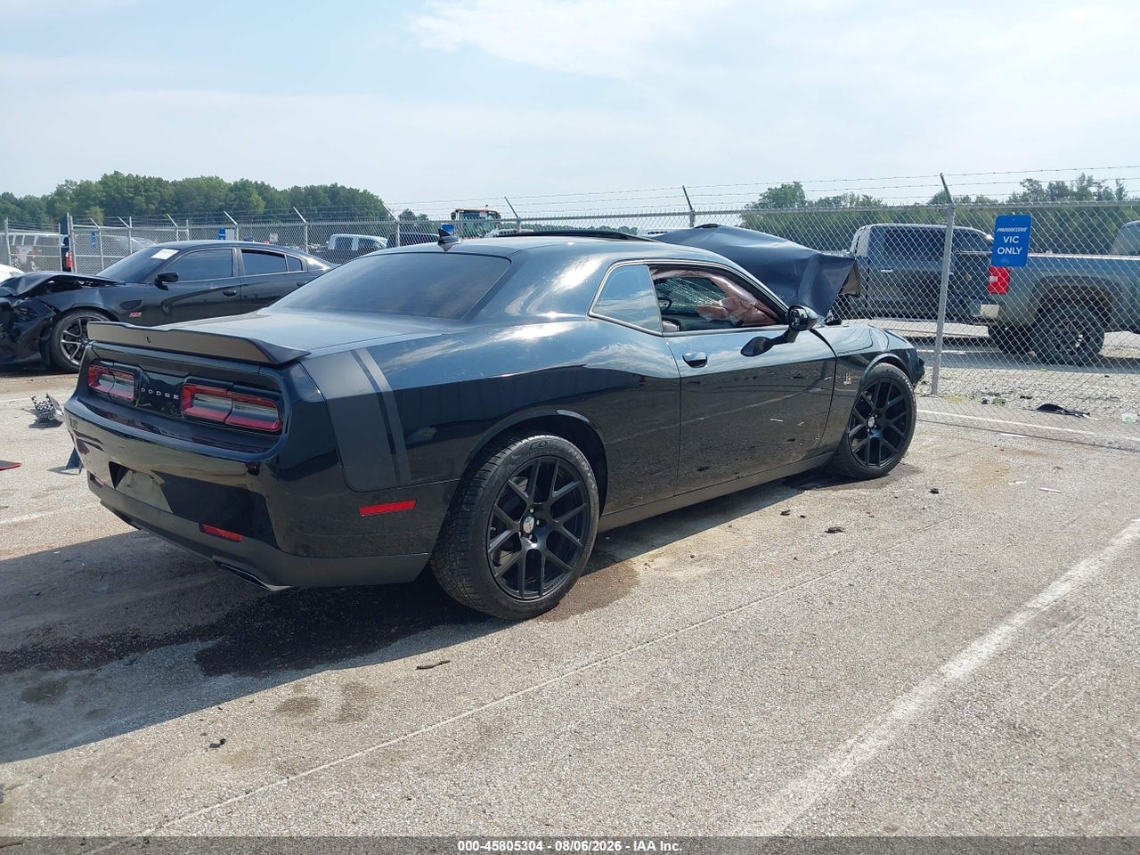 2015 DODGE CHALLENGER R/T SCAT PACK · 4/11