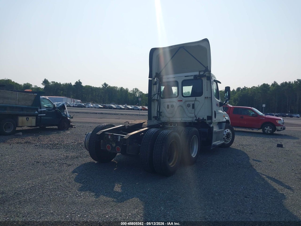 2004 FREIGHTLINER CONVENTIONAL FLD112 · 4/10