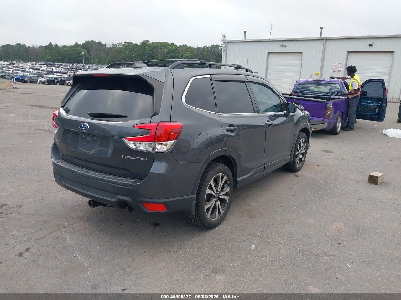 2020 SUBARU FORESTER LIMITED · 4/11