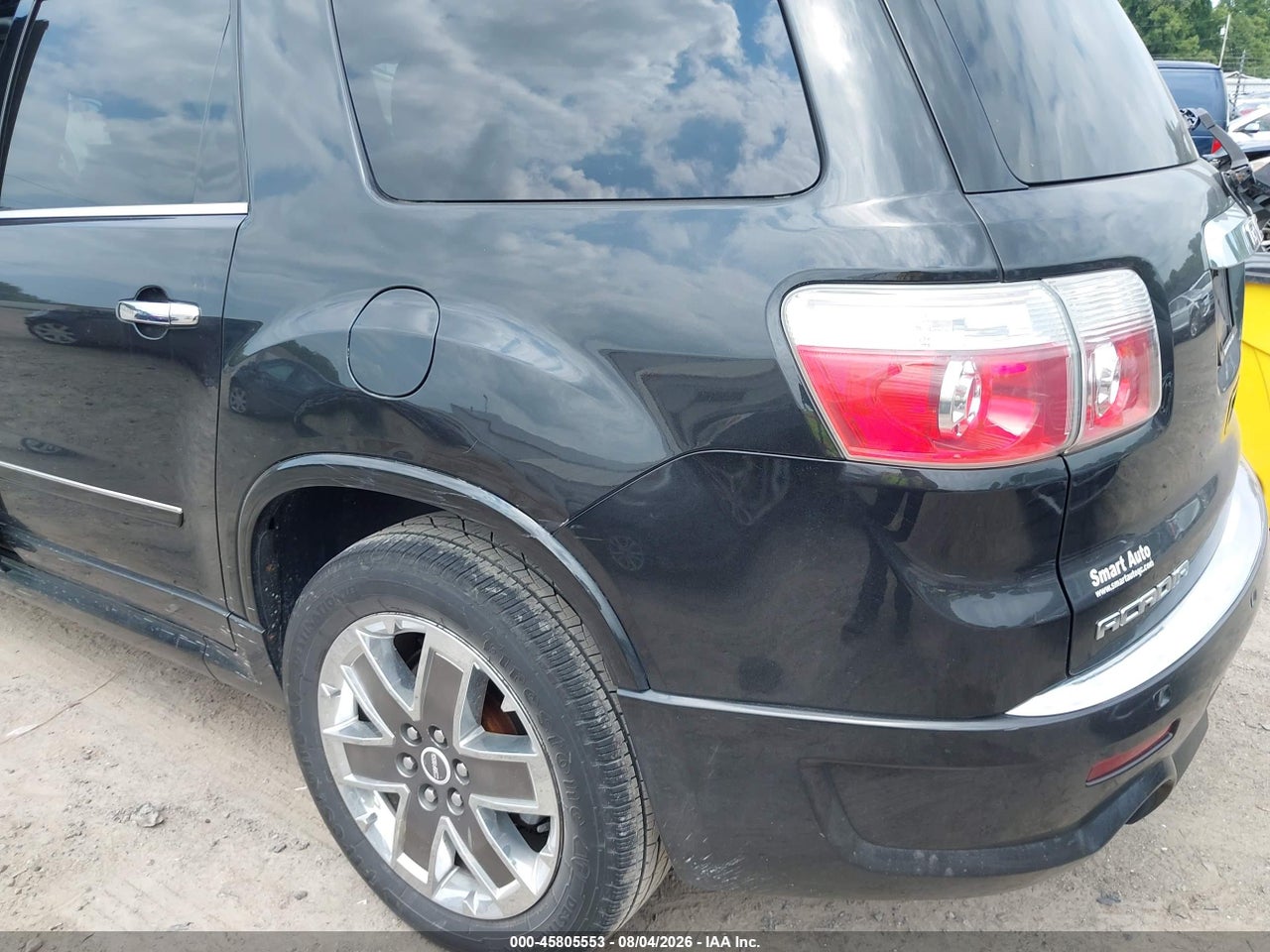 2011 GMC ACADIA DENALI · 3/11