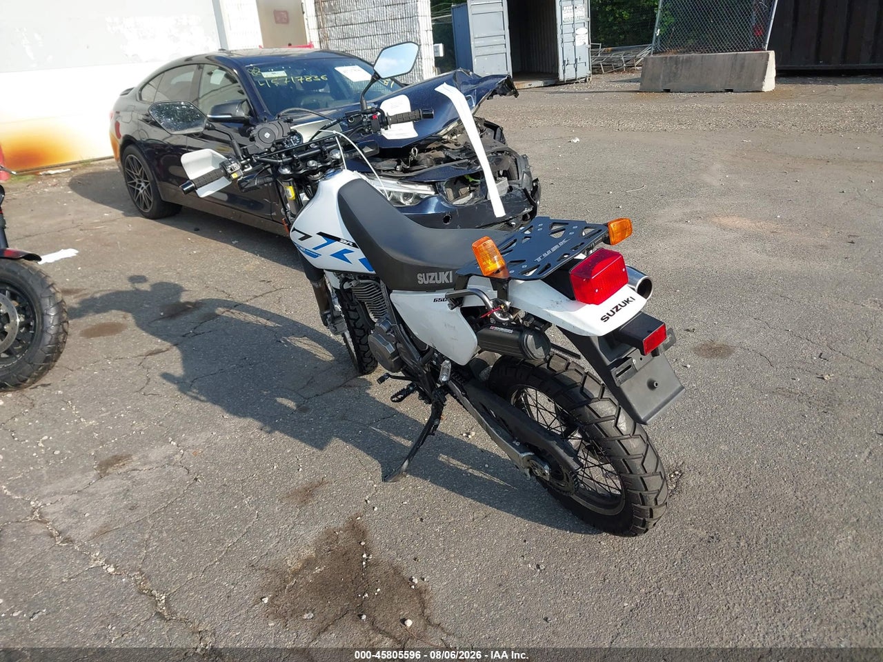 JS1SP46D4R7****** · 2024 SUZUKI DR650 SE · 3/11