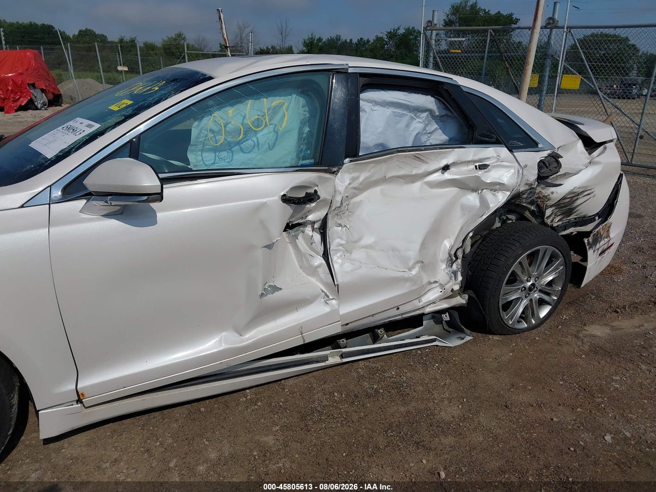 2013 LINCOLN MKZ · 6/11