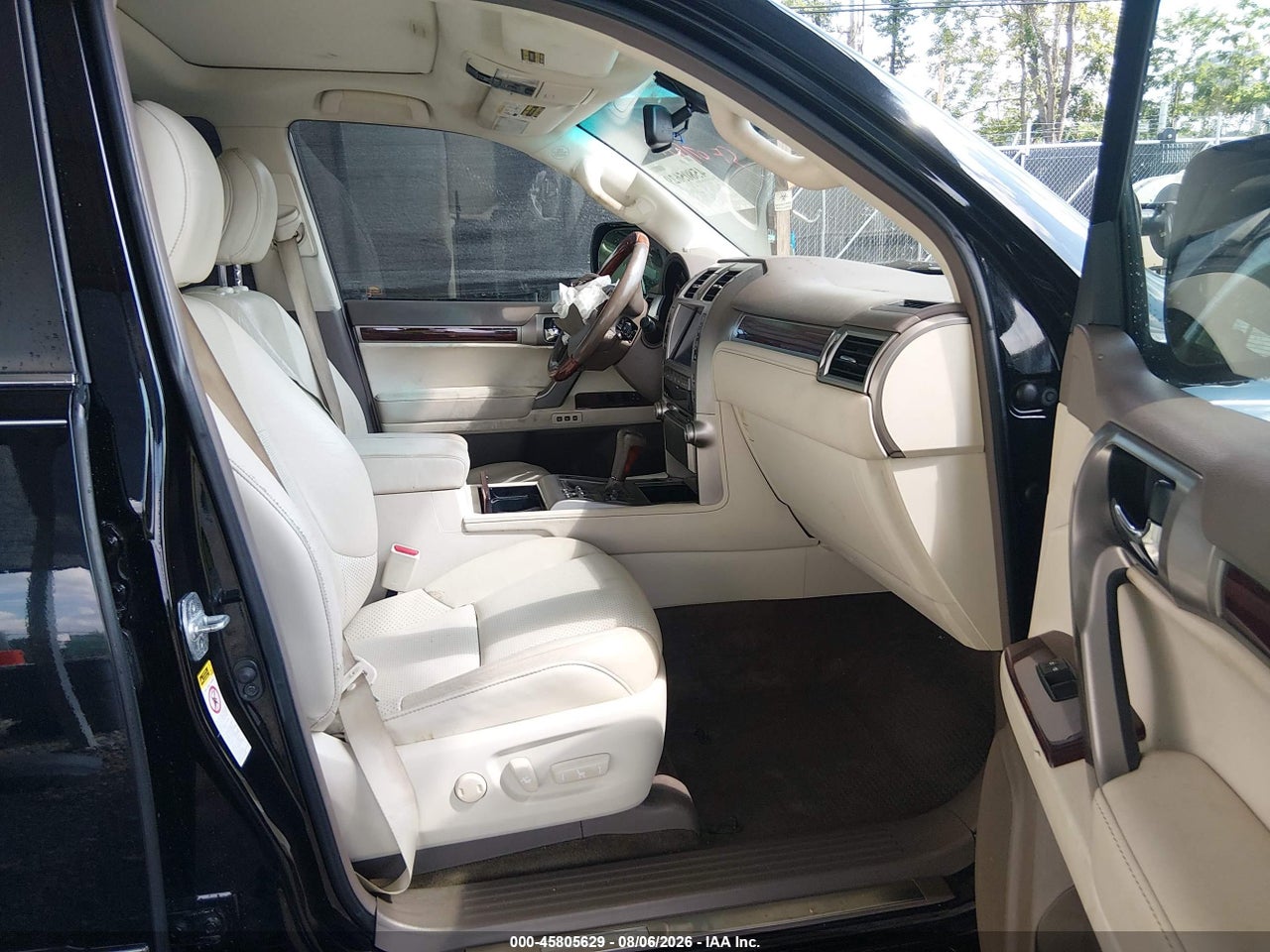2011 LEXUS GX 460 PREMIUM · 5/11