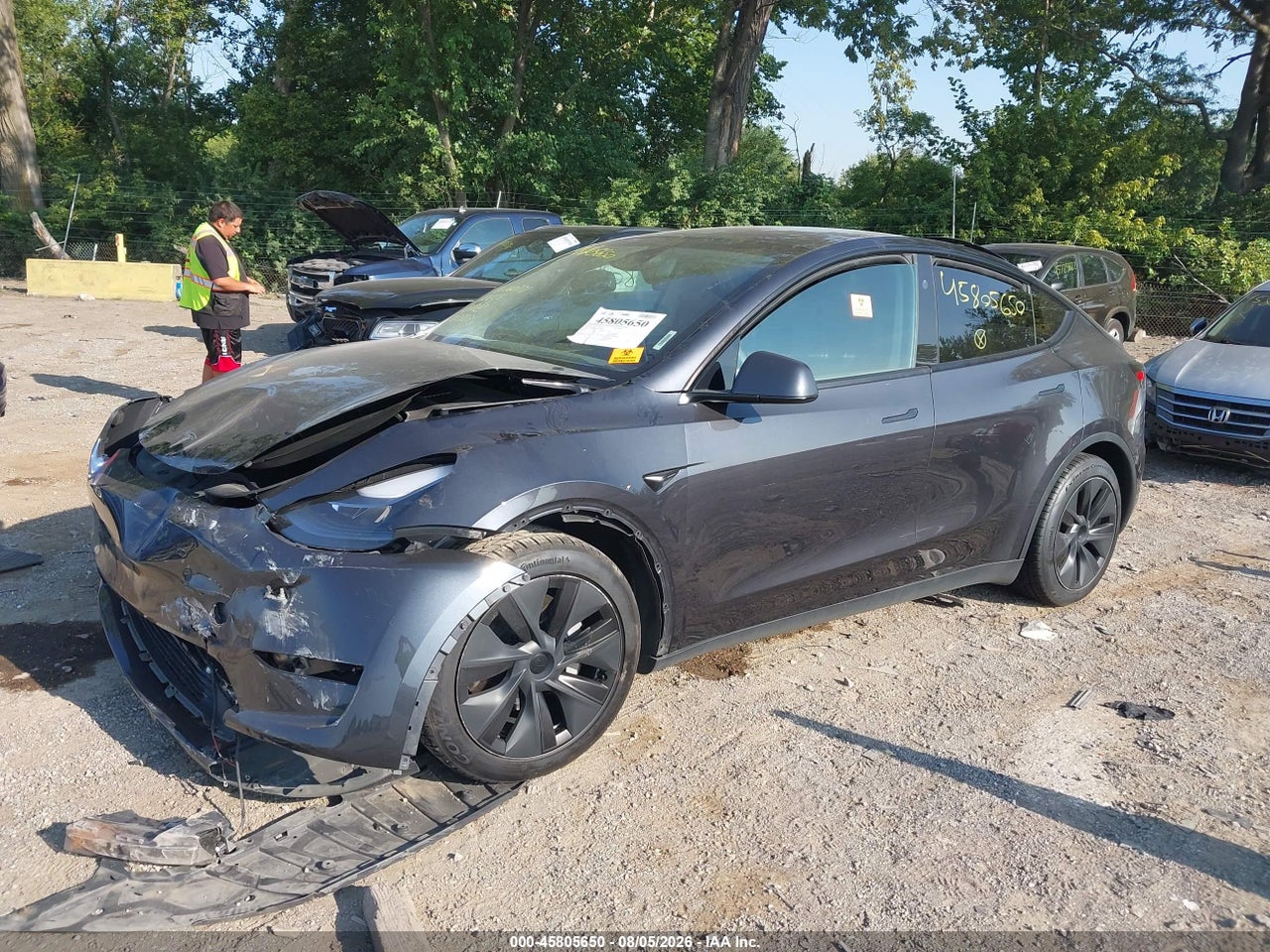 2024 TESLA MODEL Y LONG RANGE DUAL MOTOR ALL-WHEEL DRIVE · 2/9