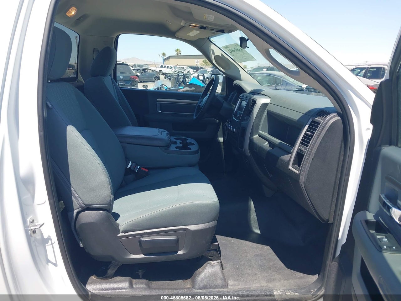 2019 RAM 1500 CLASSIC TRADESMAN  4X4 8' BOX · 5/11