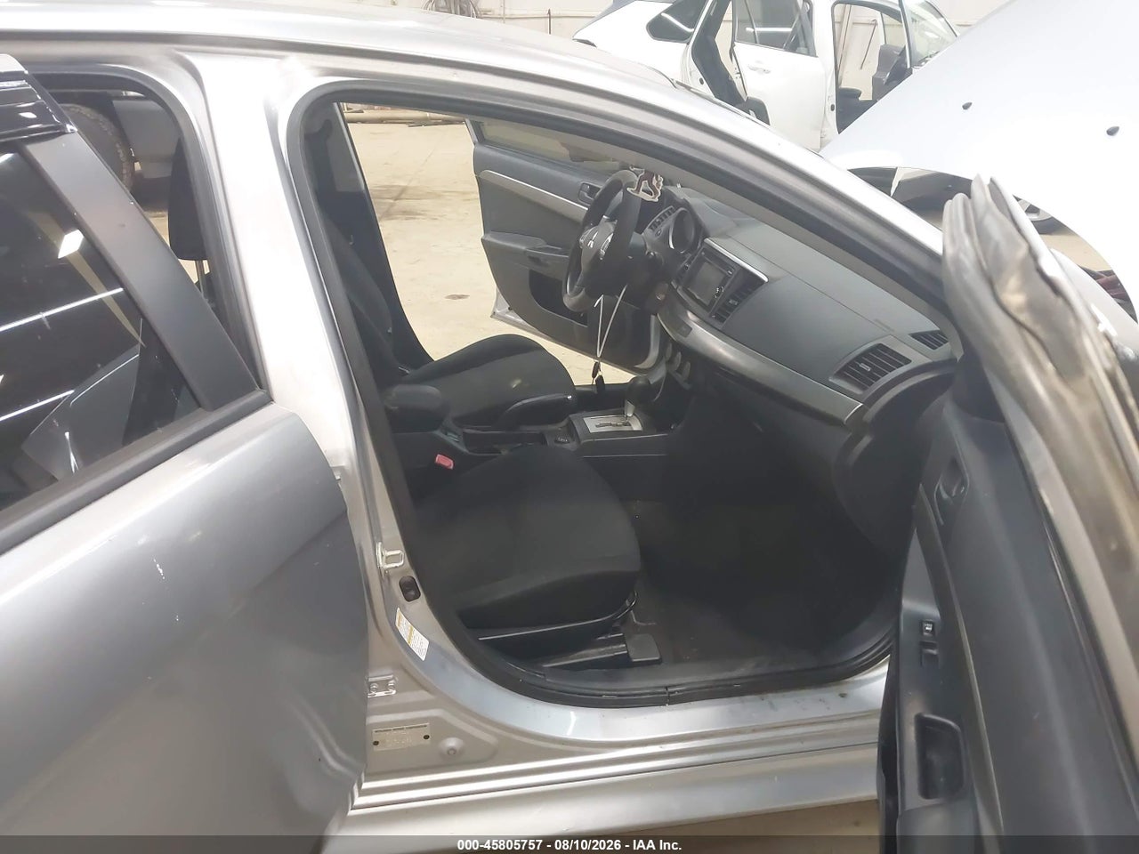 2014 MITSUBISHI LANCER SE · 5/11