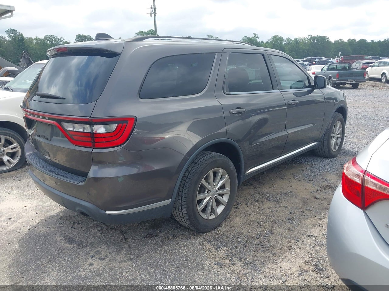 2017 DODGE DURANGO SXT AWD · 4/11