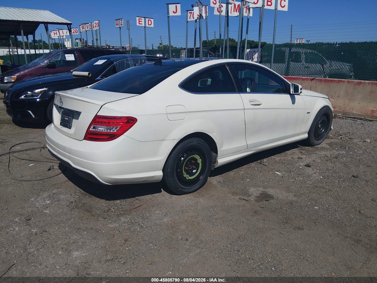 2012 MERCEDES-BENZ C 250   · 4/10