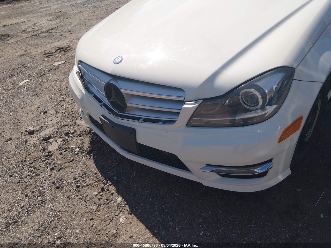 2012 MERCEDES-BENZ C 250   · 6/10