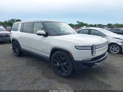 7PDSGBBA9RN****** · 2024 RIVIAN R1S ADVENTURE DUAL MOTOR LARGE PACK/ADVENTURE DUAL MOTOR PERF LARGE PACK