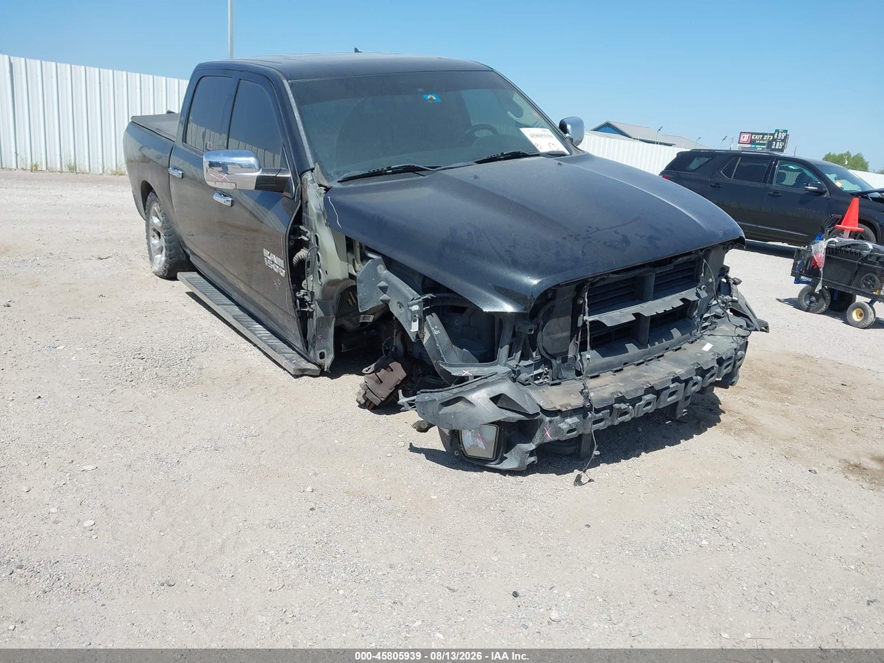 2017 RAM 1500 LARAMIE 4X2 5'7 BOX