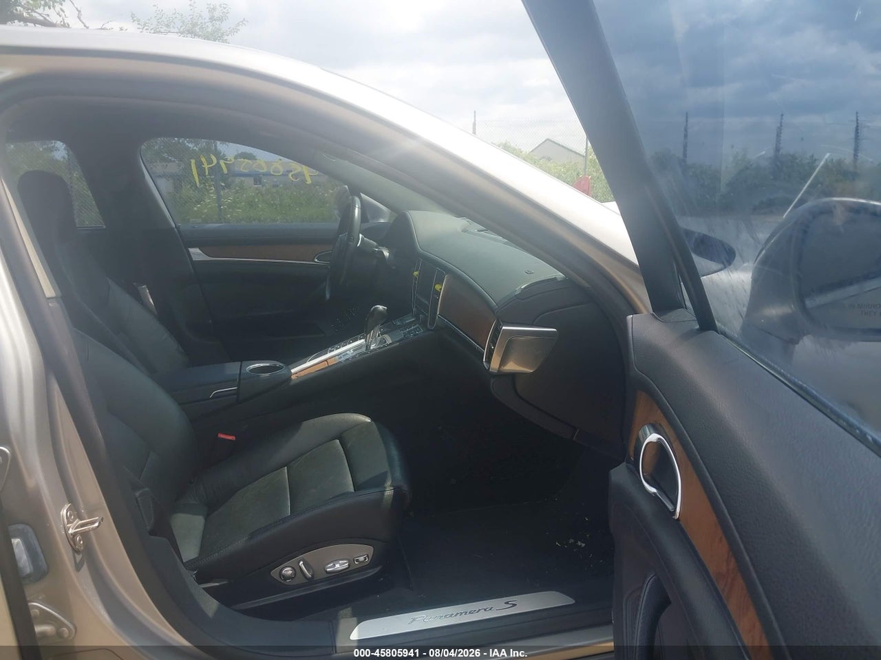 WP0AB2A70BL****** · 2011 PORSCHE PANAMERA S · 5/11