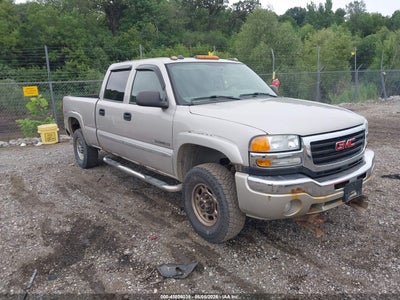 2005 GMC SIERRA 2500HD SLT