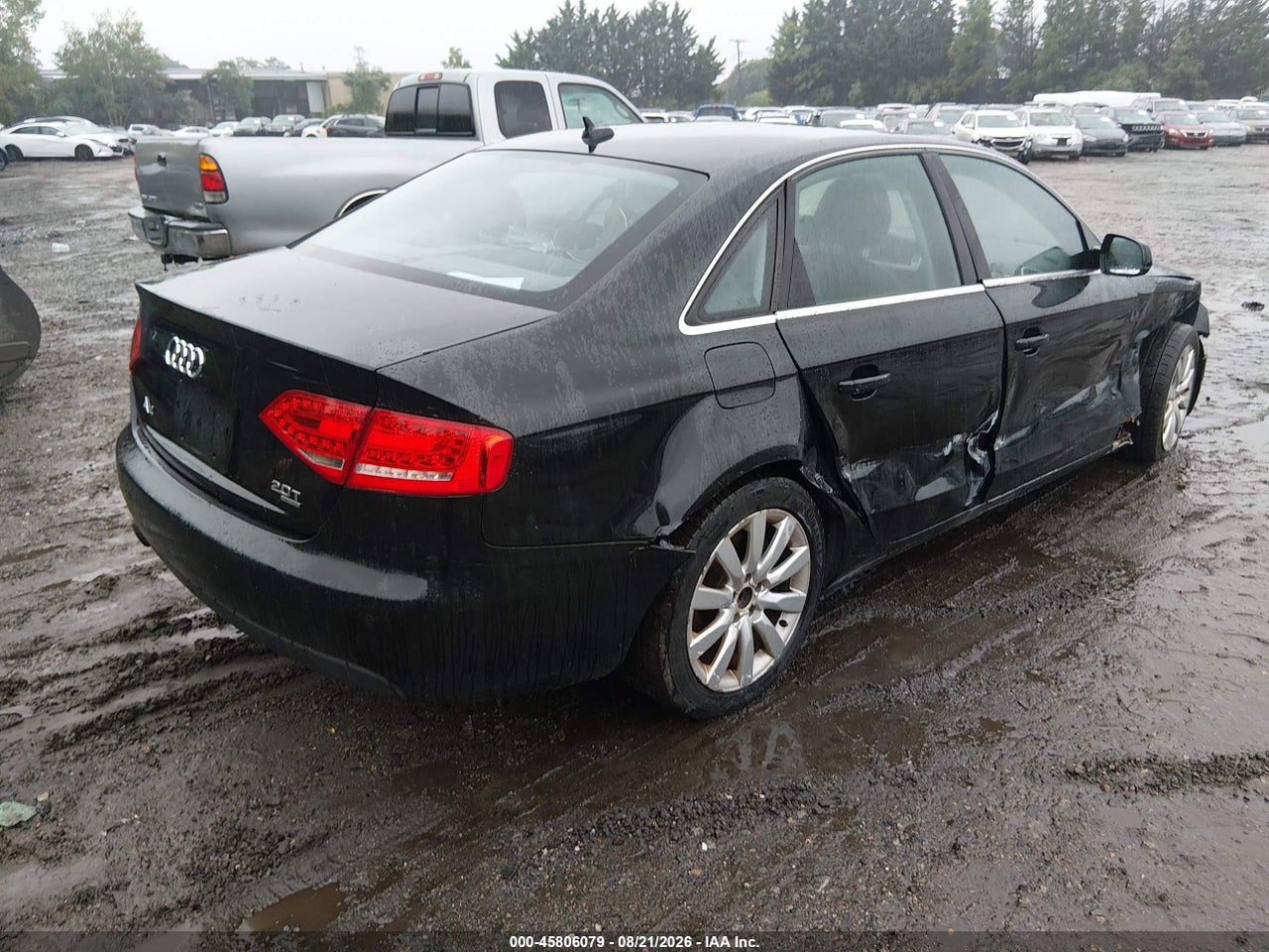 2011 AUDI A4 2.0T PREMIUM · 4/11