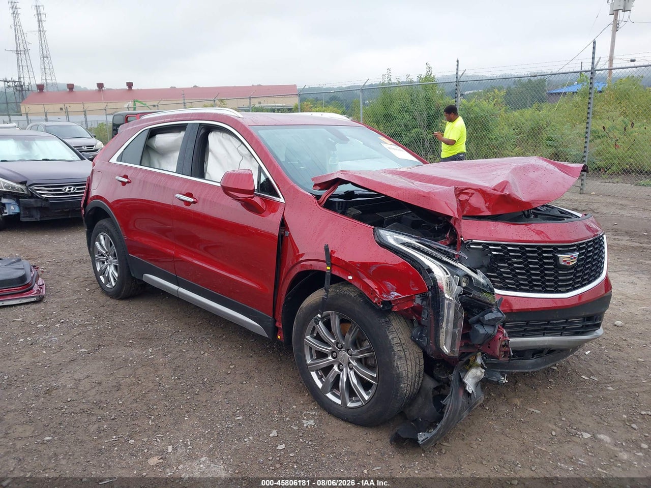 1GYFZDR42KF****** · 2019 CADILLAC XT4 PREMIUM LUXURY