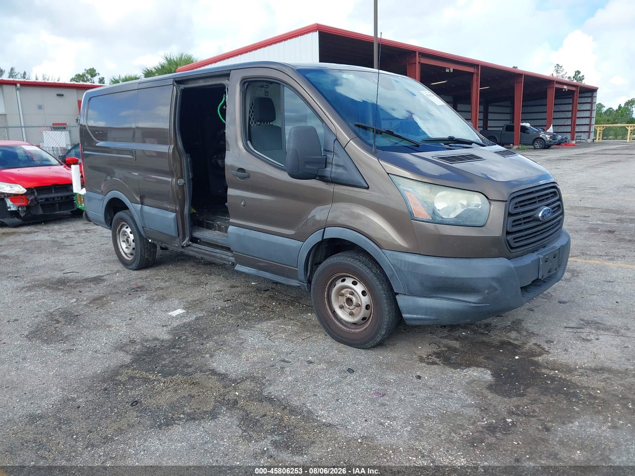 1FTYR1ZM5GK****** · 2016 FORD TRANSIT-250