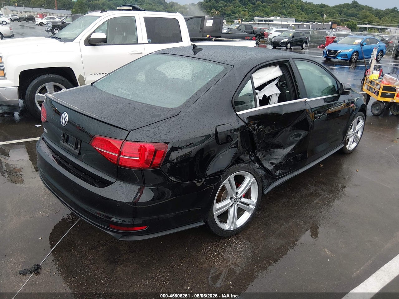 2017 VOLKSWAGEN JETTA GLI · 4/11