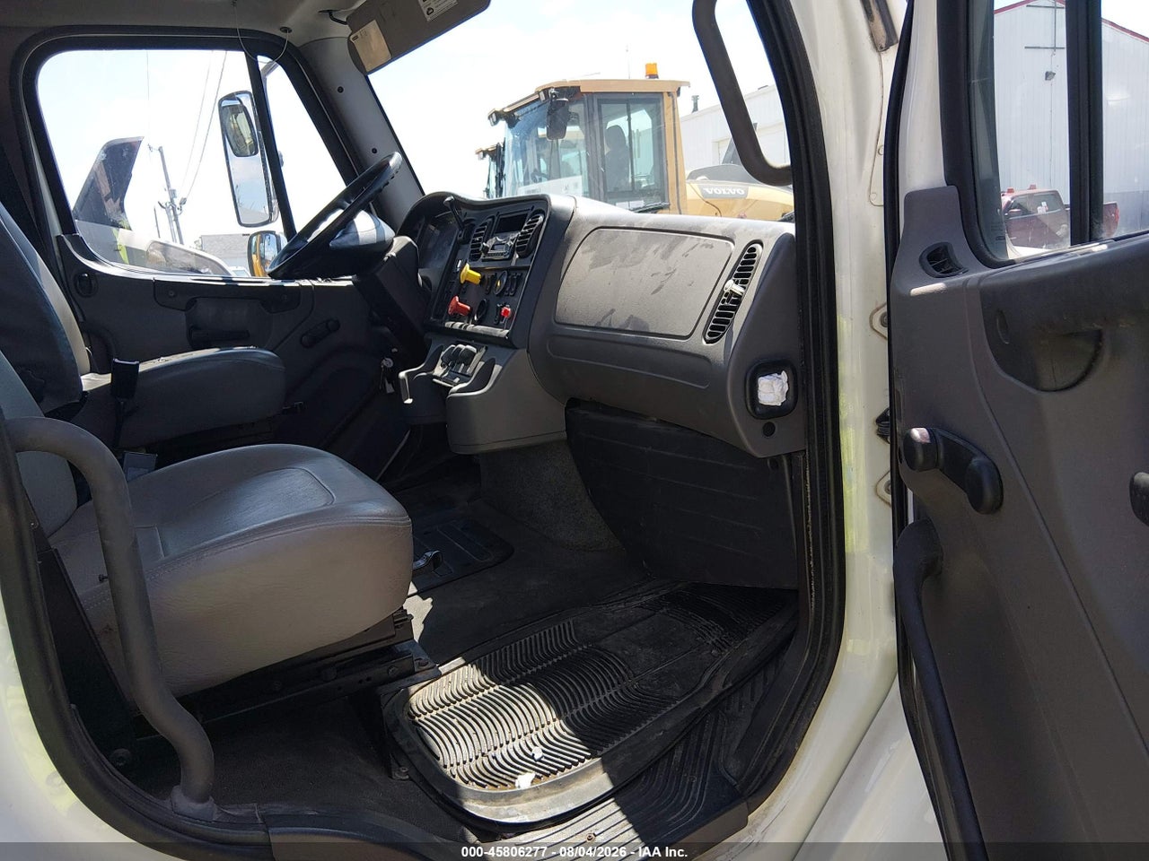 2013 FREIGHTLINER M2 112 MEDIUM DUTY · 5/11