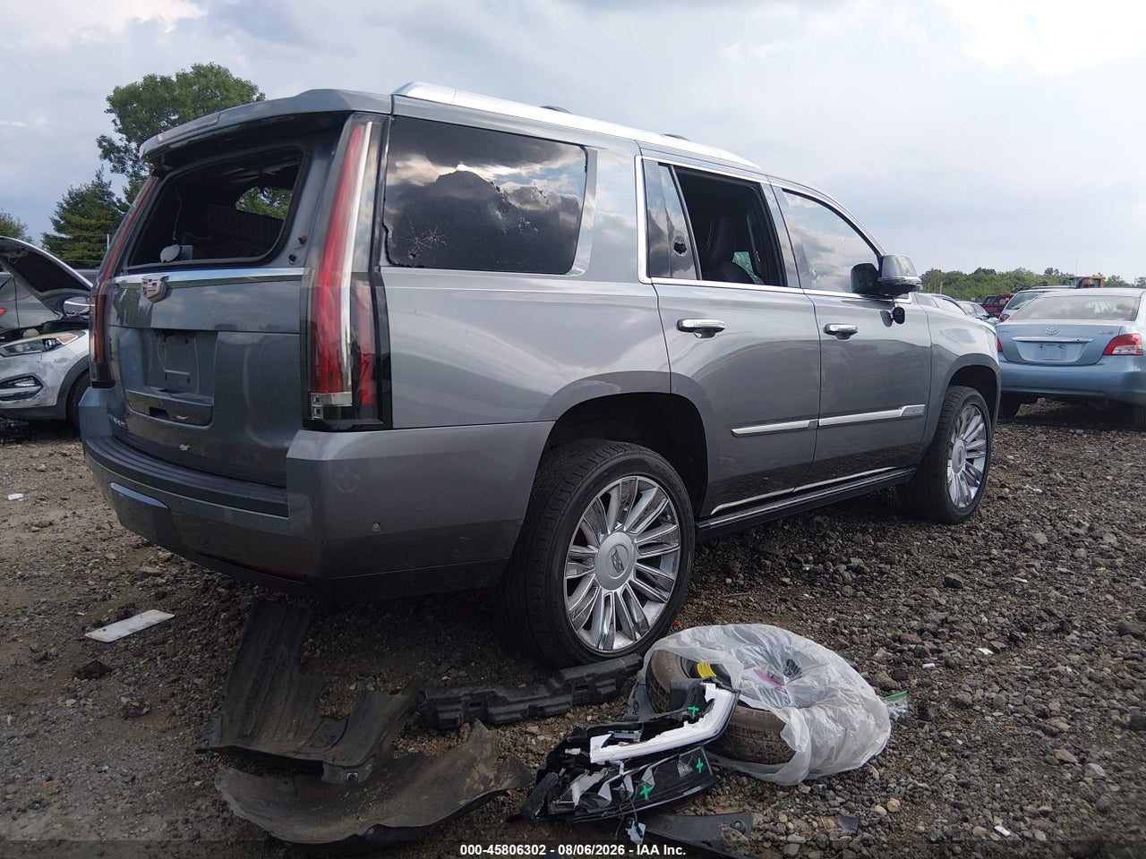 2019 CADILLAC ESCALADE PLATINUM · 4/11