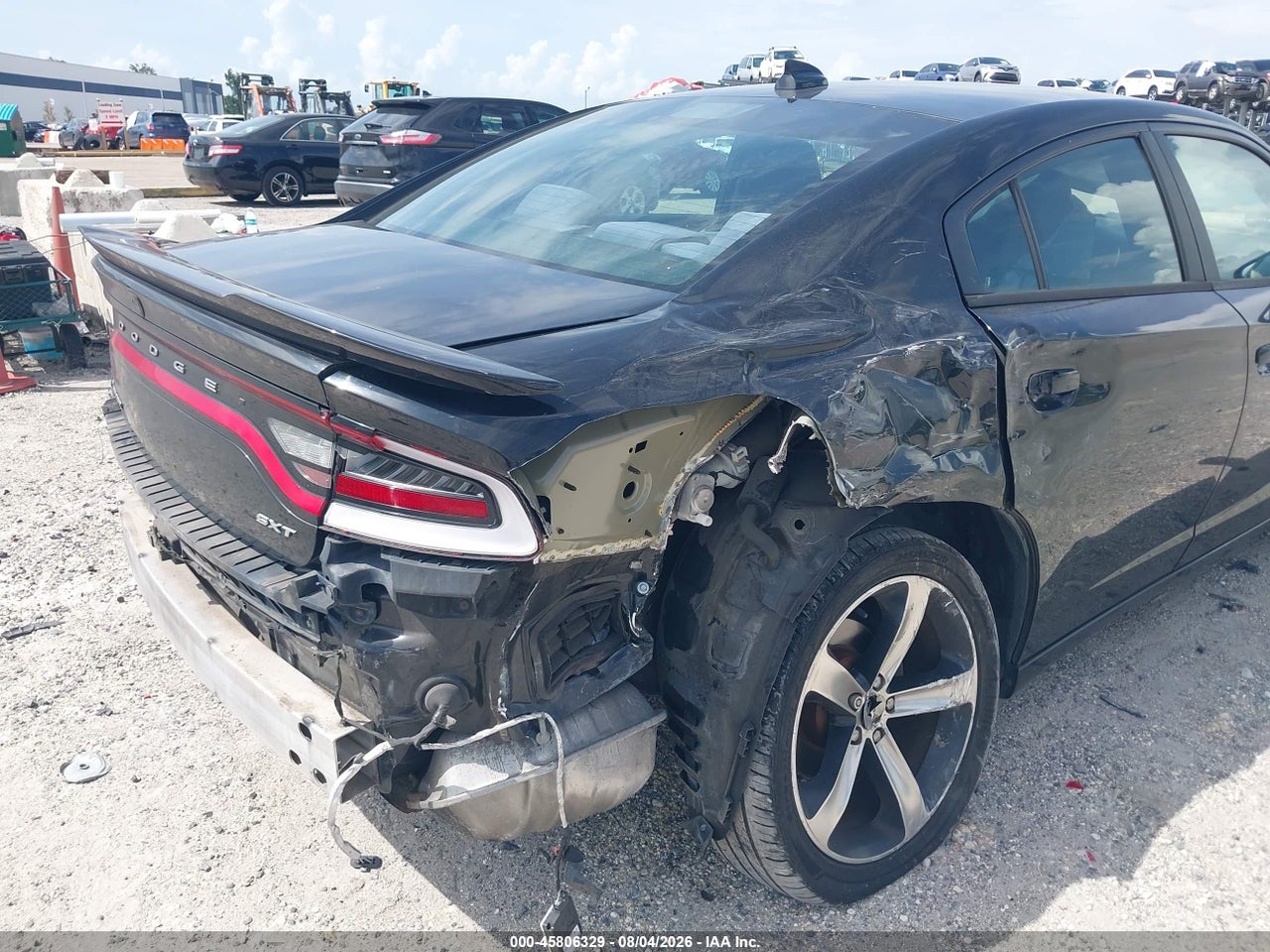 2017 DODGE CHARGER SXT RWD · 6/11