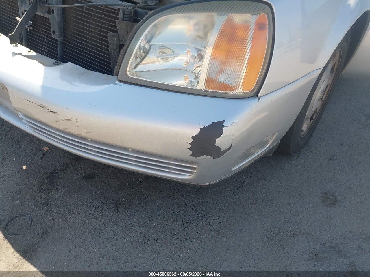 2002 CADILLAC DEVILLE   · 6/11