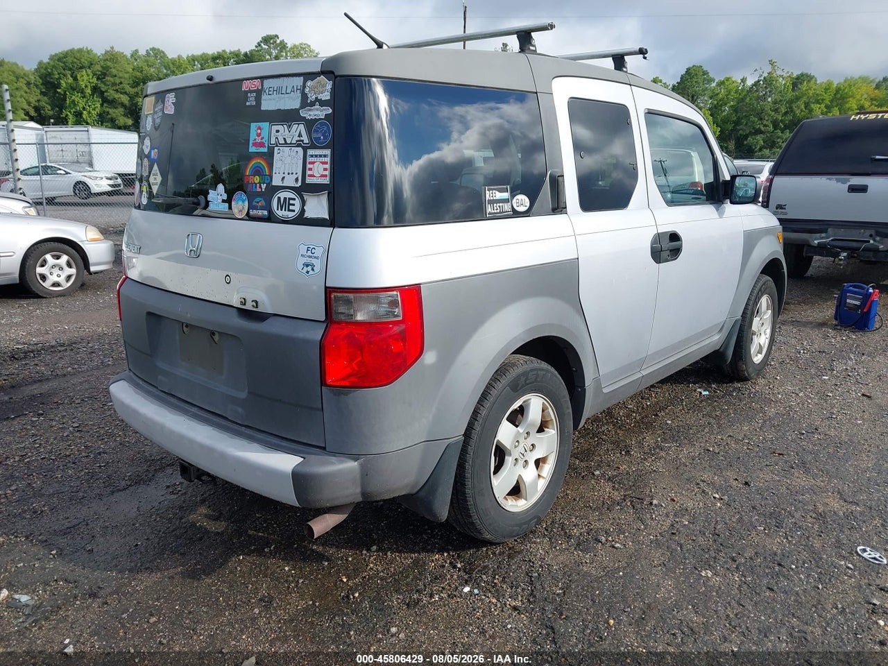 2003 HONDA ELEMENT EX · 4/11