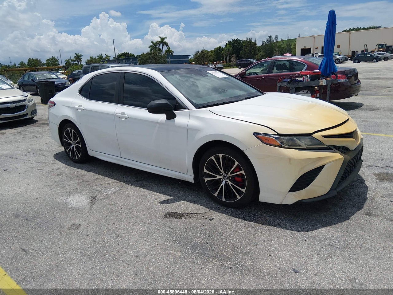 4T1B11HK6JU****** · 2018 TOYOTA CAMRY SE