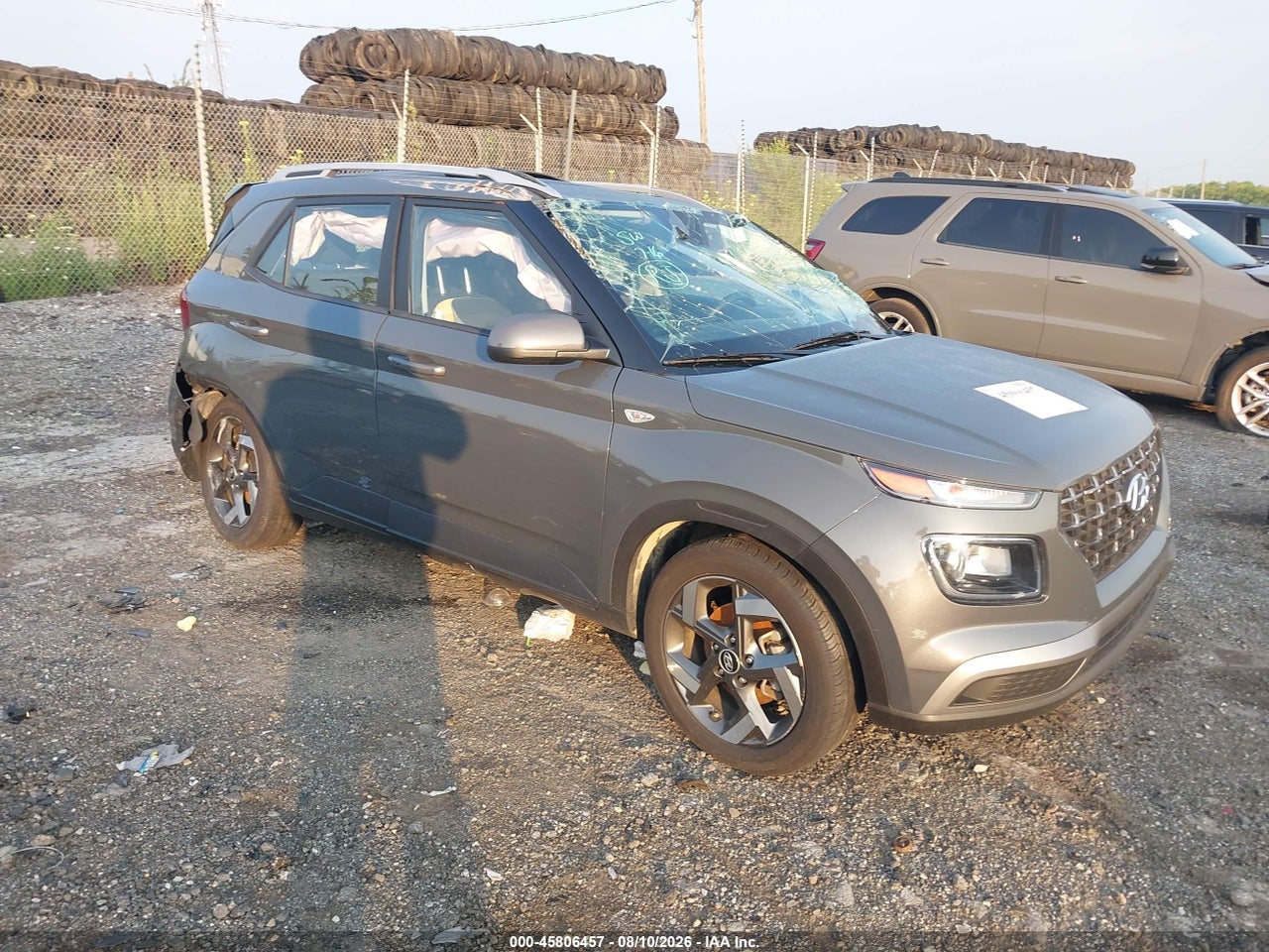 KMHRC8A31SU****** · 2025 HYUNDAI VENUE SEL