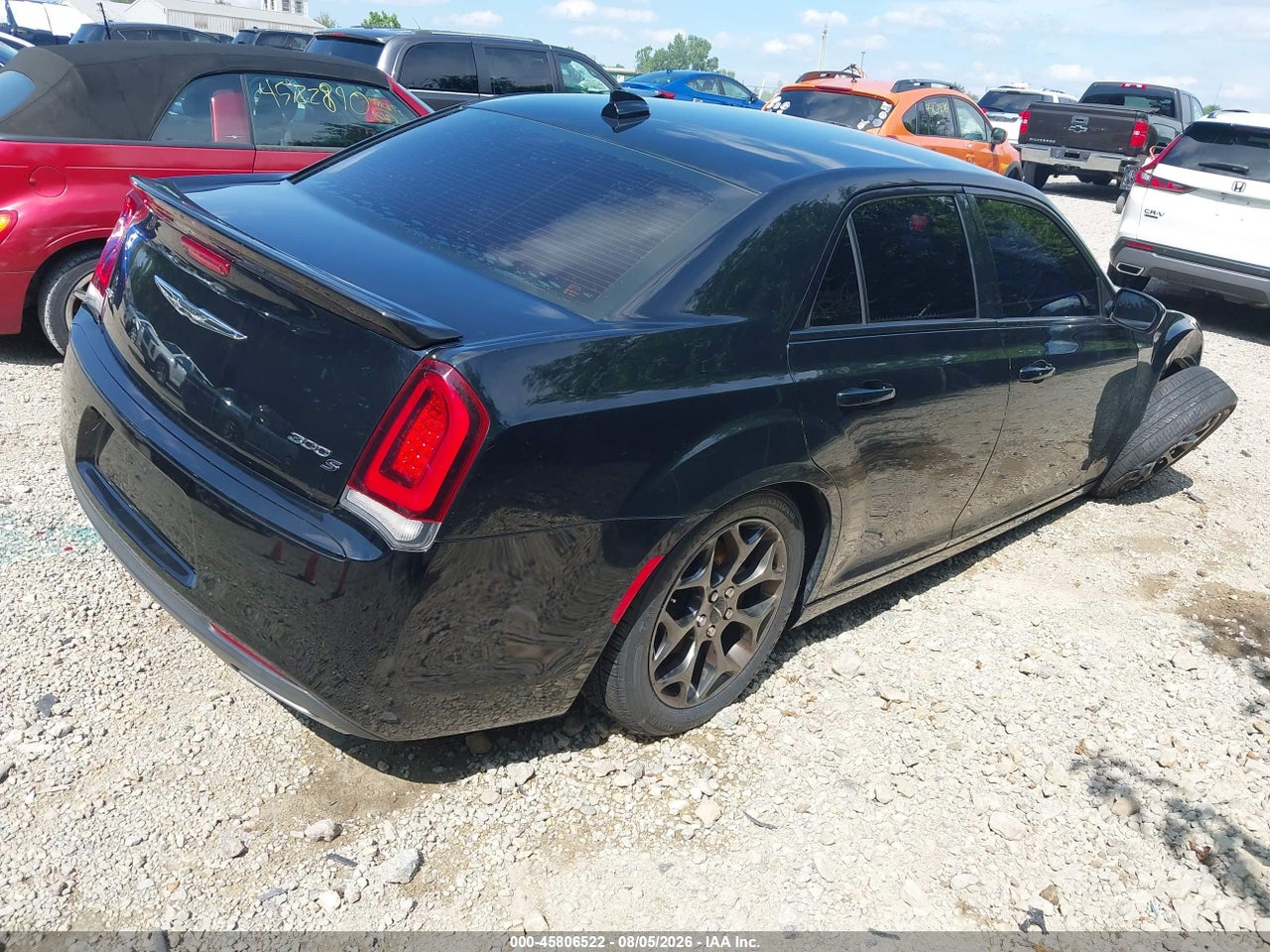 2C3CCAGG4HH****** · 2017 CHRYSLER 300   · 4/11