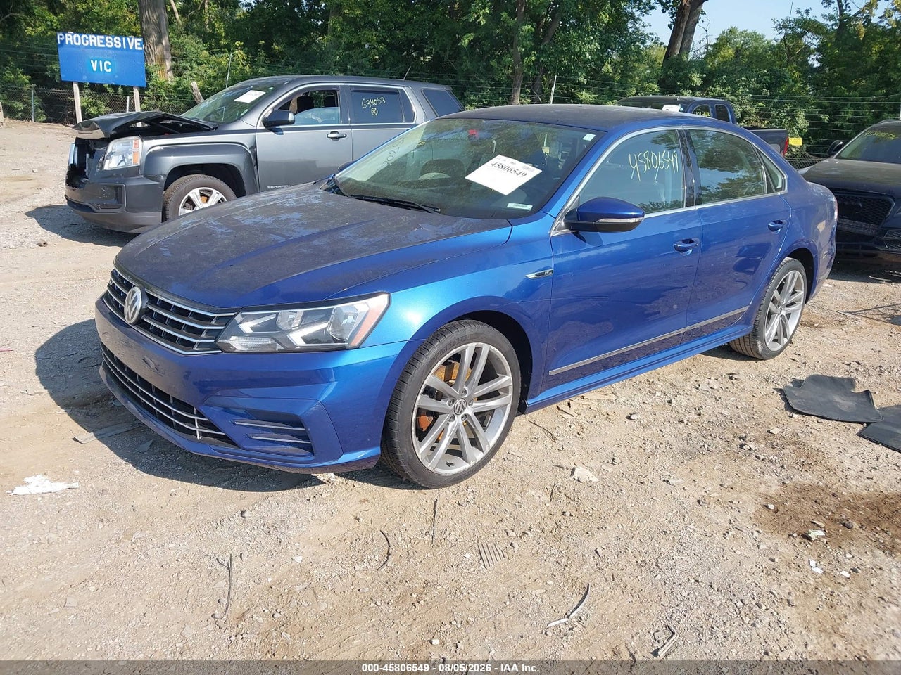 2017 VOLKSWAGEN PASSAT 1.8T R-LINE · 2/11