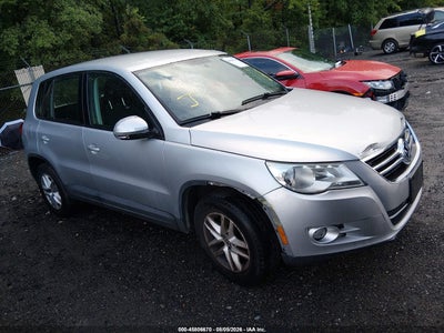 WVGAV7AXXBW****** · 2011 VOLKSWAGEN TIGUAN S