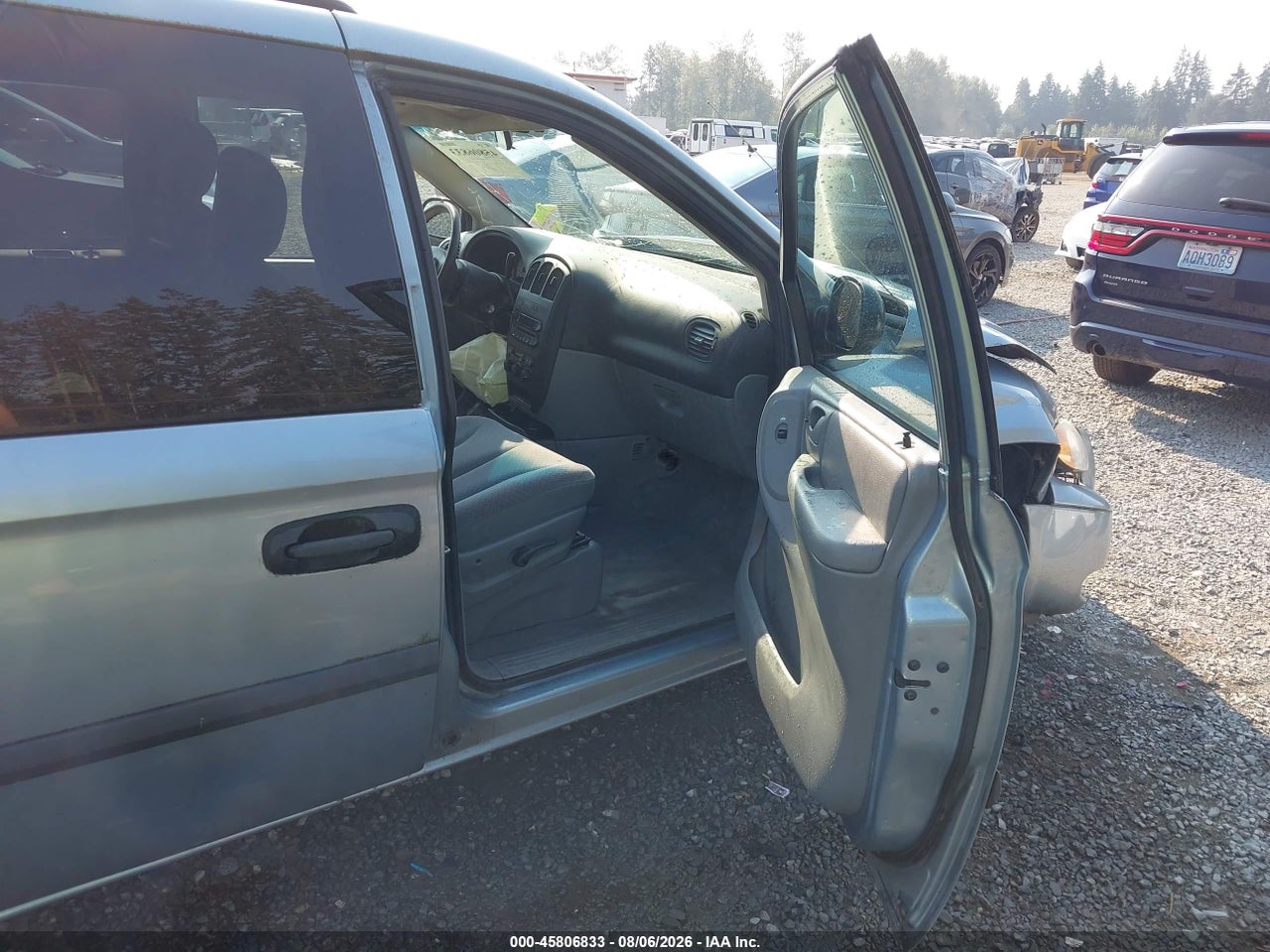 2005 DODGE GRAND CARAVAN SE · 5/11