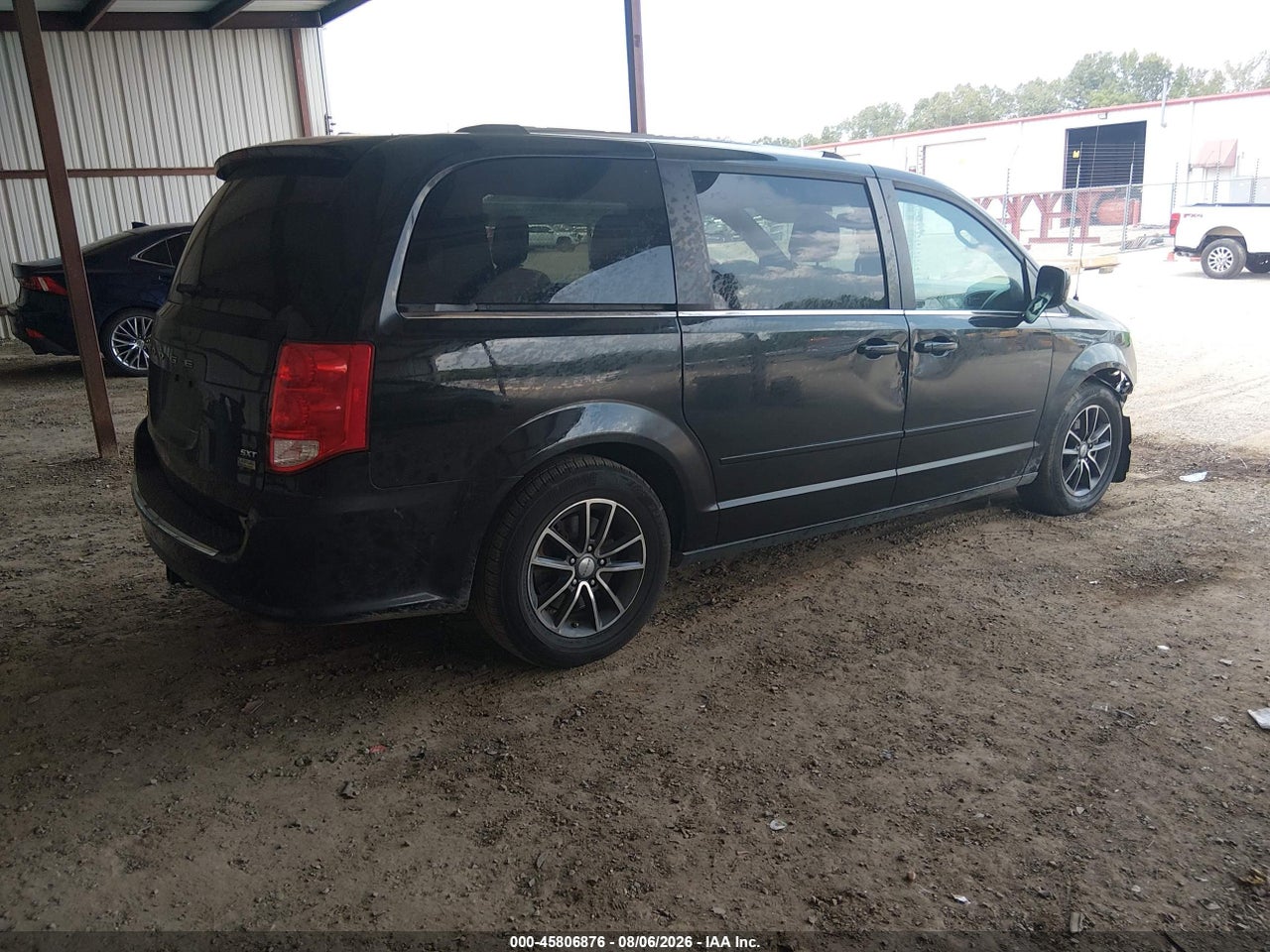 2017 DODGE GRAND CARAVAN SXT · 4/11