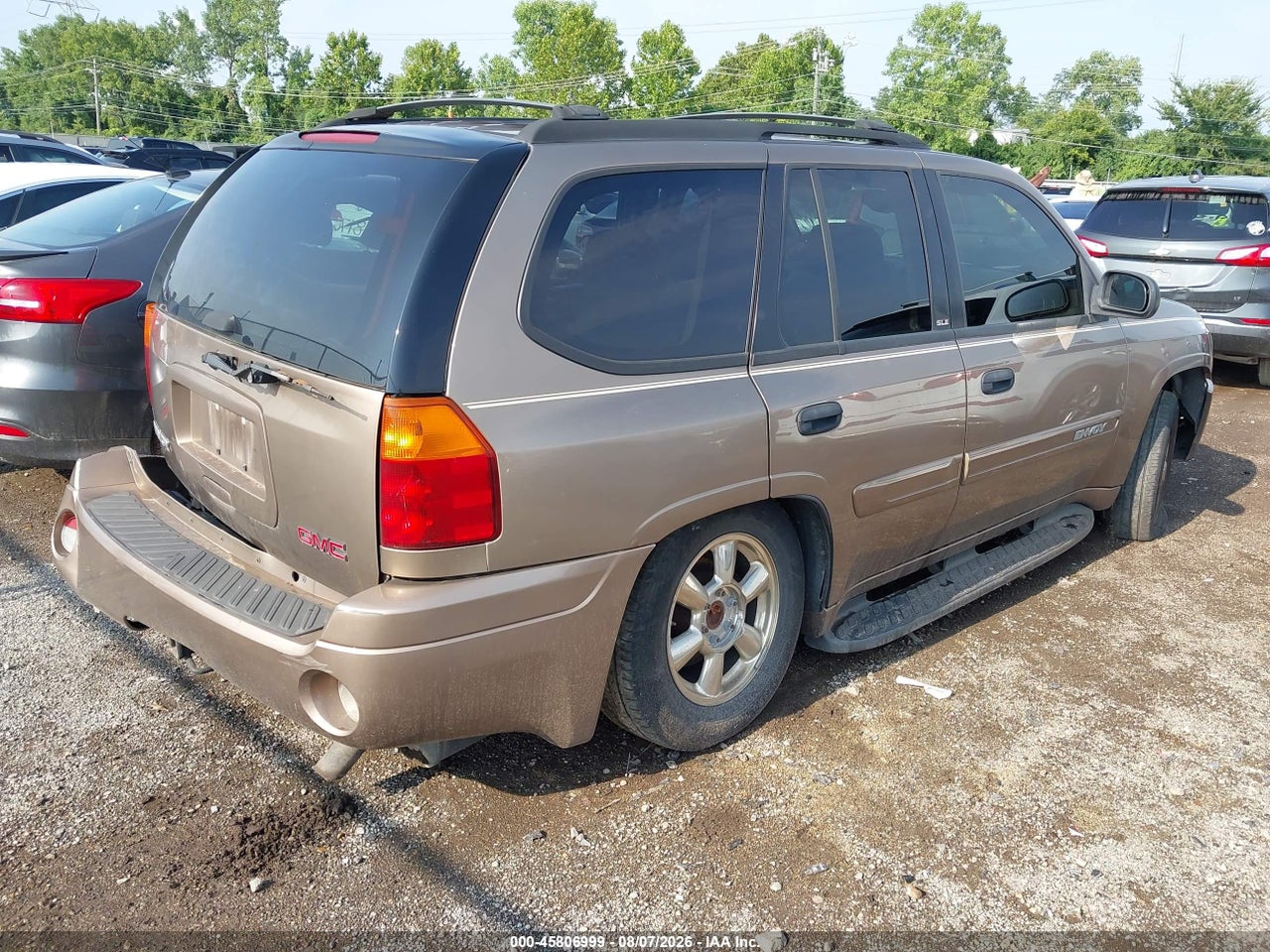 2002 GMC ENVOY SLE · 4/11