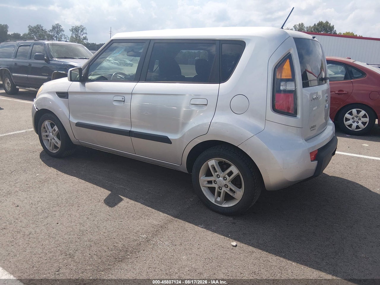 KNDJT2A27A7****** · 2010 KIA SOUL + · 3/11