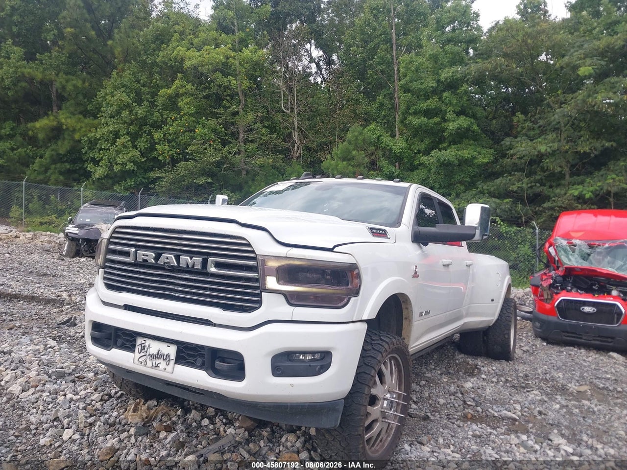 3C63RRJL1KG****** · 2019 RAM 3500 LARAMIE  4X4 8' BOX