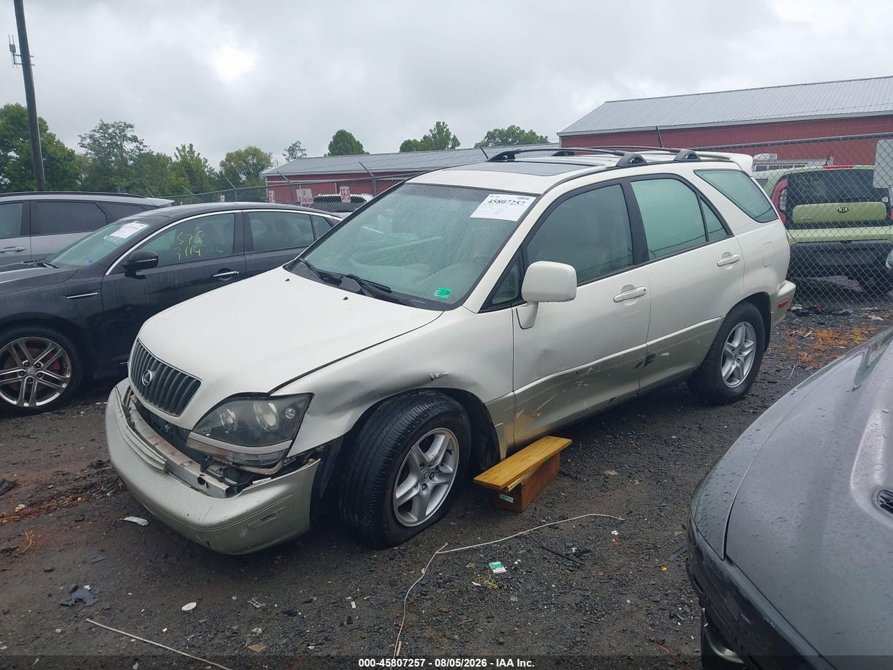2000 LEXUS RX 300 · 2/11