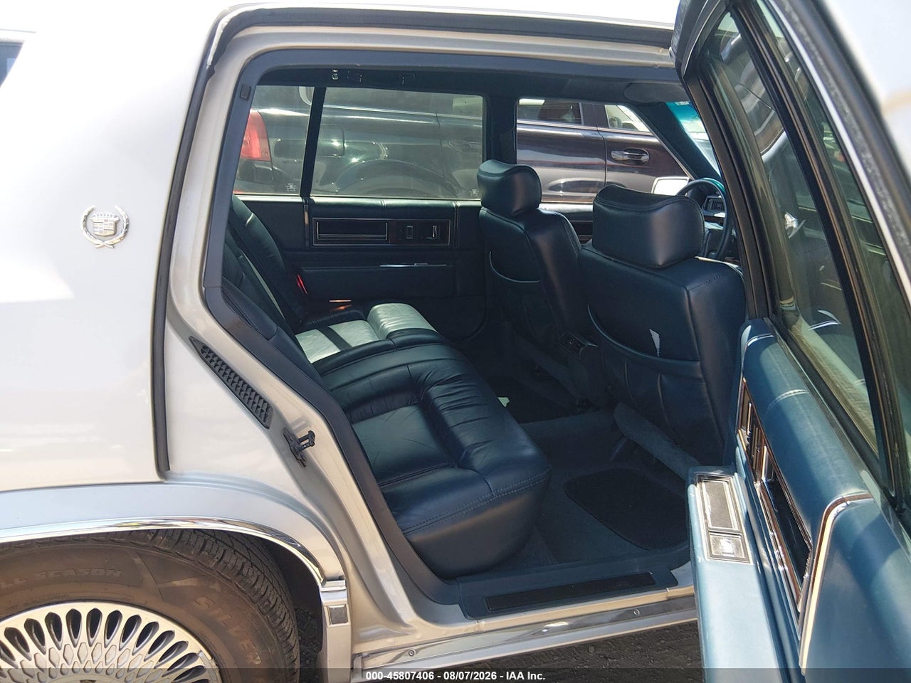 1G6CD53B0P4****** · 1993 CADILLAC DEVILLE   · 8/11