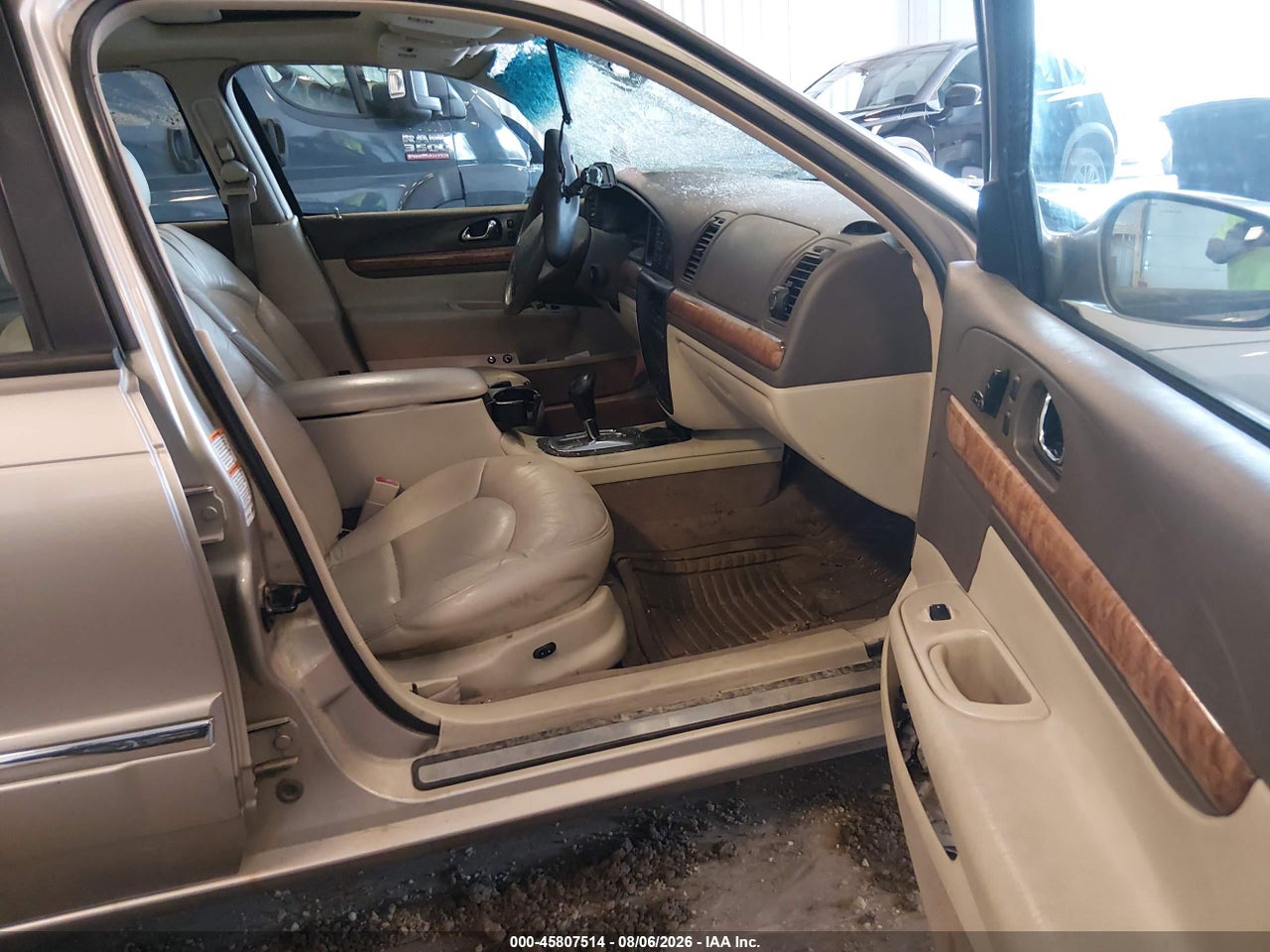 2002 LINCOLN CONTINENTAL · 5/11