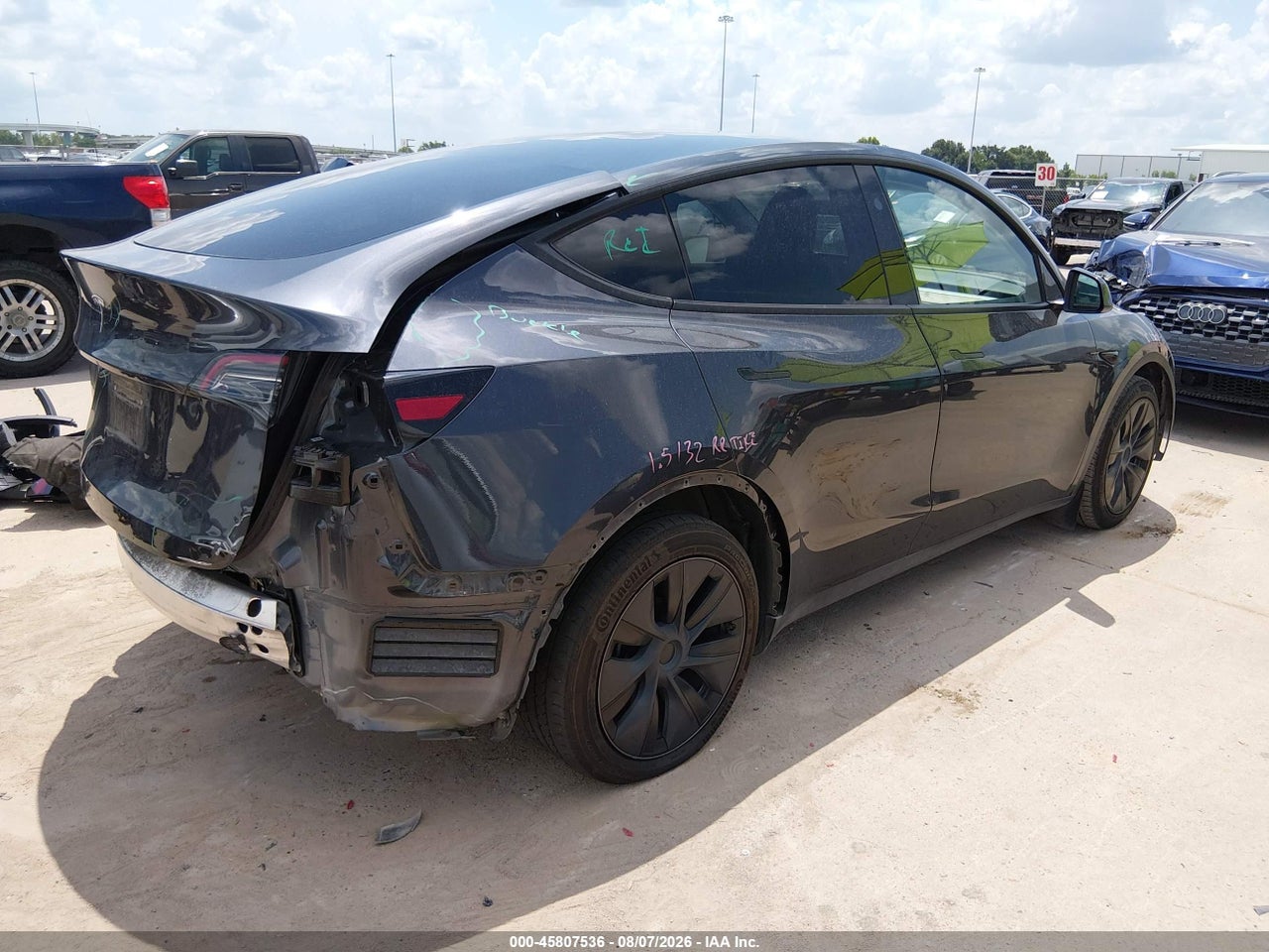 2025 TESLA MODEL Y LONG RANGE DUAL MOTOR REAR-WHEEL DRIVE · 4/10