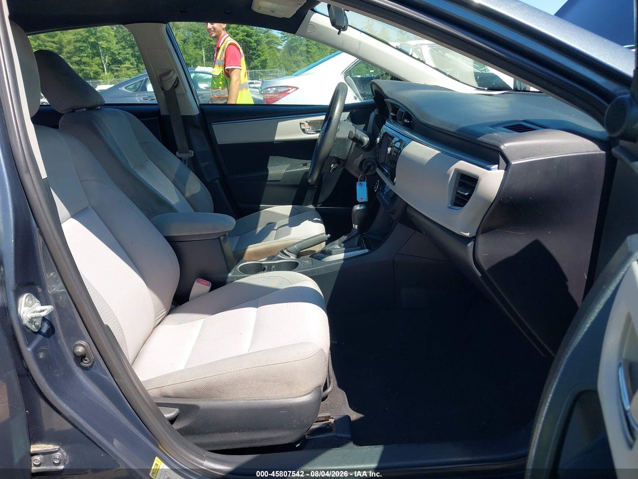 2014 TOYOTA COROLLA LE · 5/11