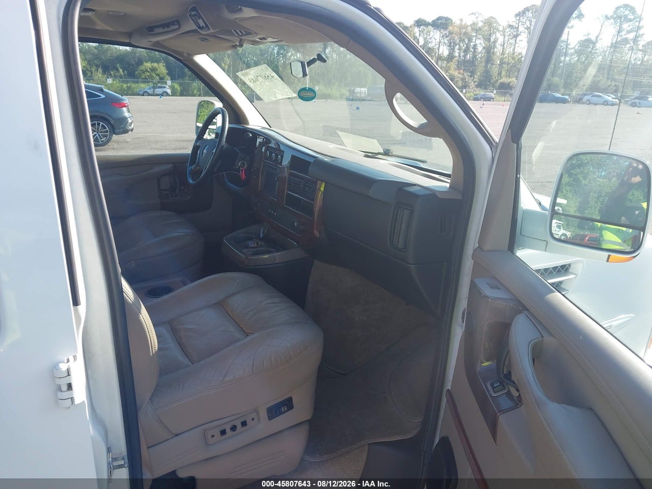 2011 GMC SAVANA 1500 UPFITTER · 5/11