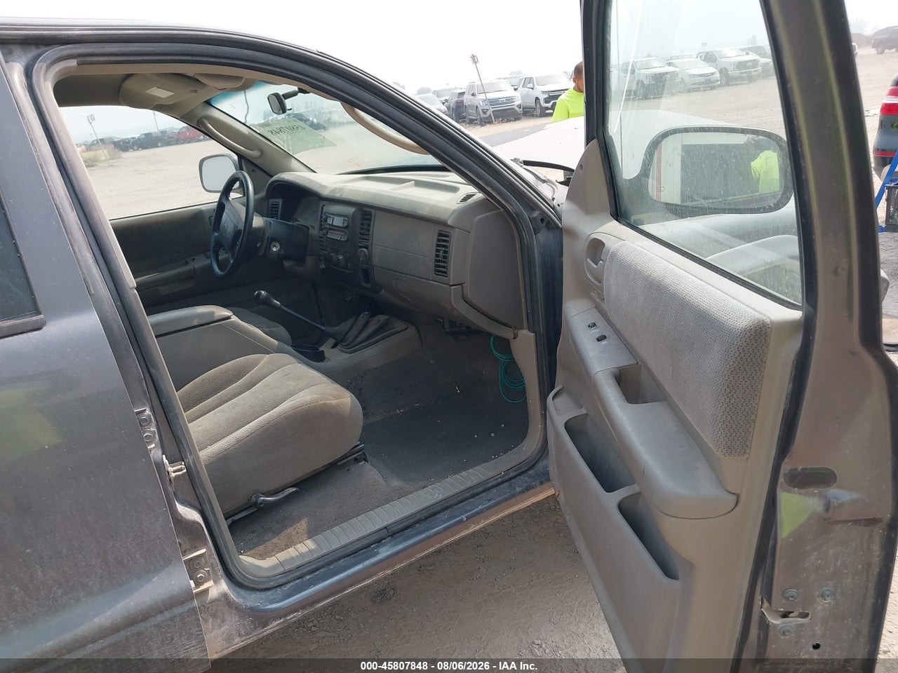 2003 DODGE DAKOTA SPORT/SXT · 5/11