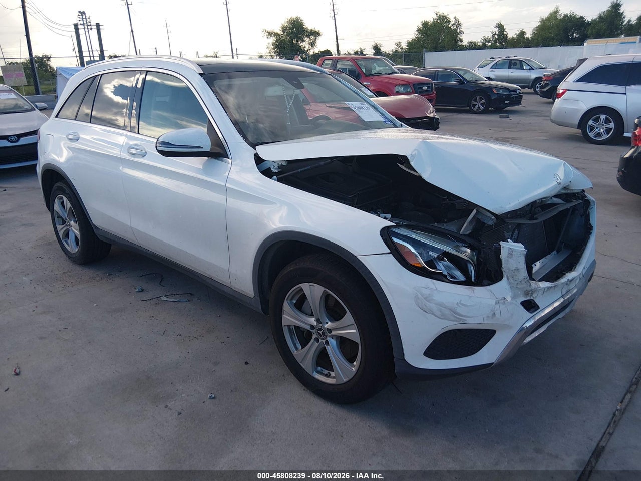 WDC0G4JB8JV****** · 2018 MERCEDES-BENZ GLC 300