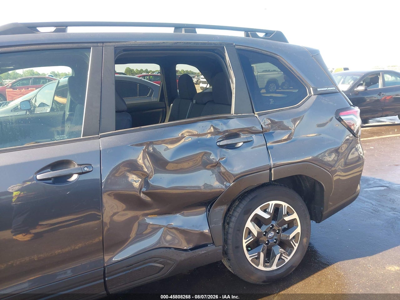 2025 SUBARU FORESTER PREMIUM · 6/11