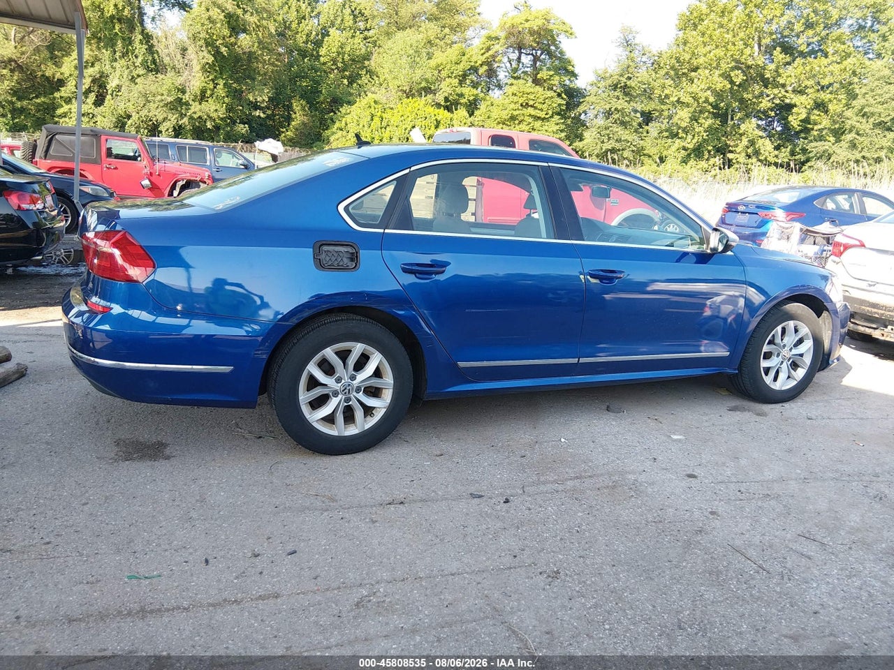2016 VOLKSWAGEN PASSAT 1.8T S · 6/11