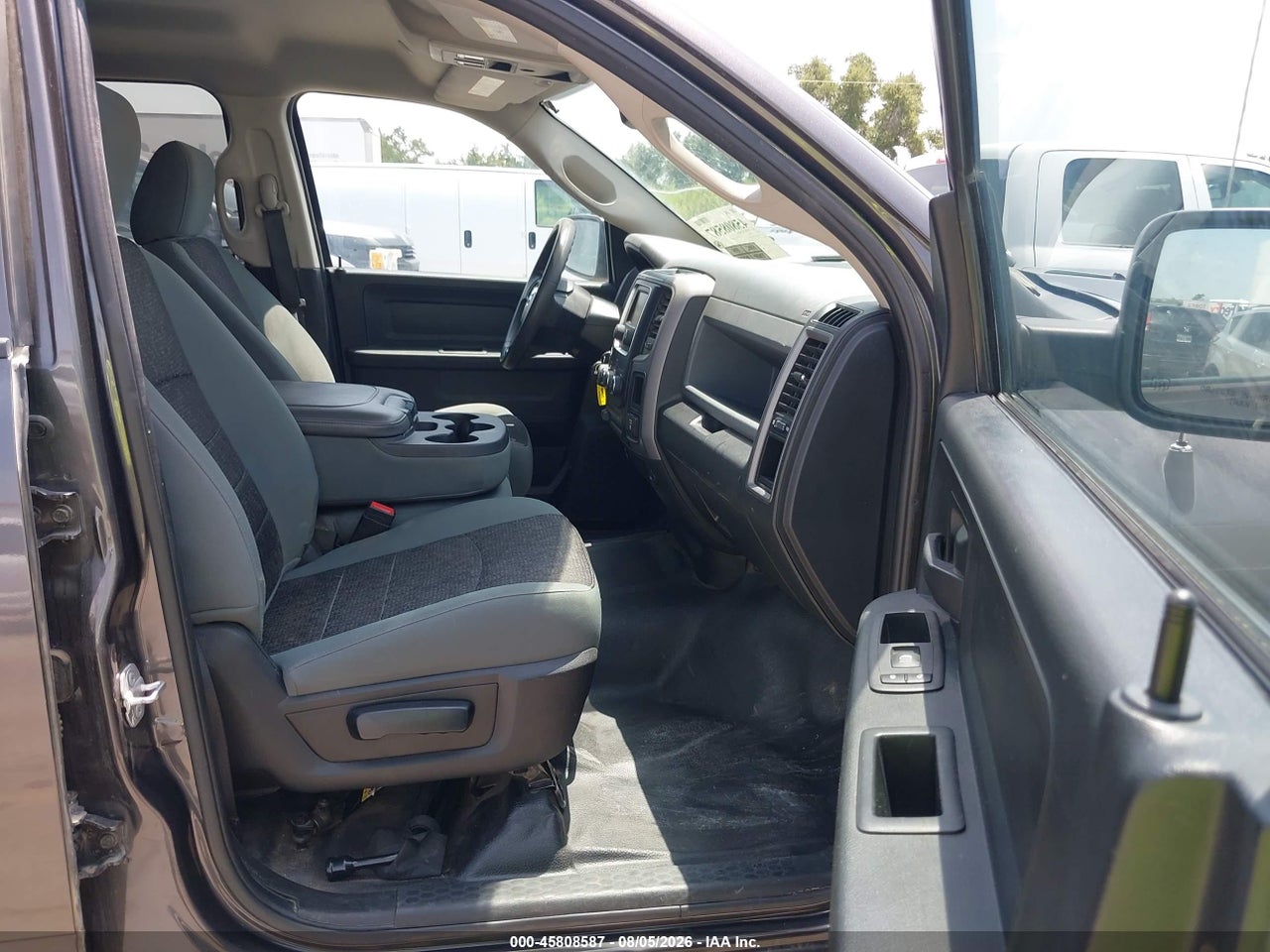 2020 RAM 1500 CLASSIC TRADESMAN  4X4 5'7 BOX · 5/11